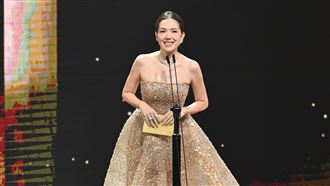 許瑋甯頒獎妙語如珠！台上金句勉勵新人們