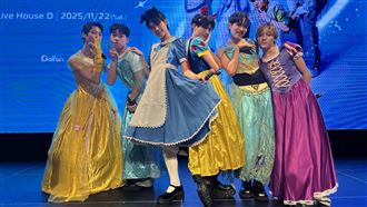 Saturnday撐爆公主裝　公認女裝最美是他