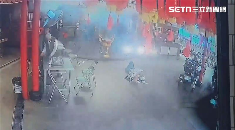 基隆某宮廟疑似氣爆…翁遭炸飛臟器外露