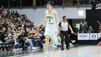 迷你蛋三分雨傾盆　夢想家半場17顆三分球