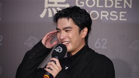 曾敬驊奪金馬男配一路哭上台。（圖／記者鄭孟晃、趙于瑩攝影）