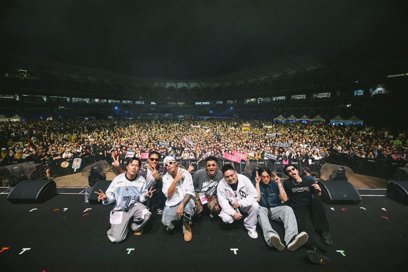 玖壹壹為火球祭帶來精彩演出。（圖／夥球擊提供）