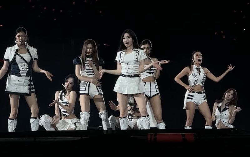 TWICE驚喜宣布大巨蛋加場。（圖／讀者提供）