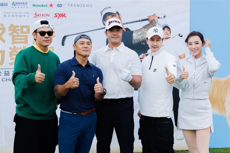 （左起）陳志強、竇智孔、林智勝、Darren、康茵茵。（圖／台灣原住民族棒球運動發展協會提供）（圖／台灣原住民族棒球運動發展協會提供）