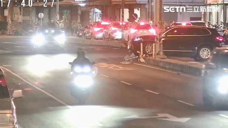 半年撞11次！彰化「最衰庇護島」又被撞了