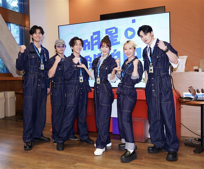 偉晉（右起）、Lulu、曾莞婷、陳漢典、楊銘威、風田。（圖／記者趙于瑩攝影）