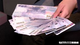 普發現金,鈔票,千鈔,領錢。（圖／資料照）