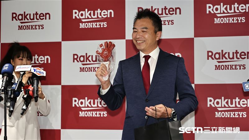 樂天獎金、旅遊寒酸　CEO承諾數字會開心