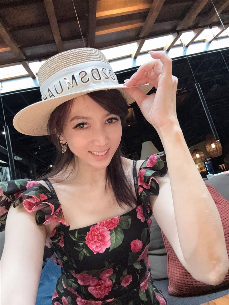 命運接連考驗廖家儀，粉絲一度擔心她無法再回到舞台。（圖／翻攝自廖家儀臉書）