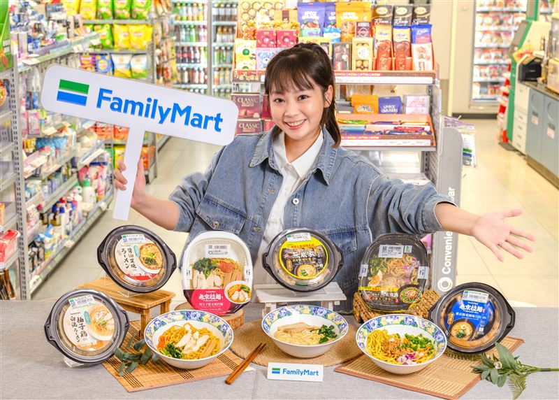 全家拉麵競技場熱鬧開張，日本人氣拉麵名店無敵家參戰，濃厚系淡麗系通通一次收編。（圖／品牌業者提供）