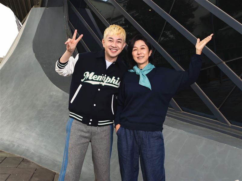 李明川翻唱黃韻玲〈沒有你的聖誕節〉。（圖／產值娛樂提供）