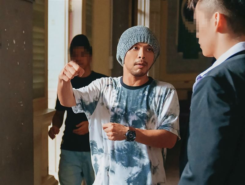 黃明志捲入台灣網紅謝侑芯命案，被馬來西亞警方羈押9天後交保，讓黃明志的私生活被攤開來看。（翻攝自黃明志IG）