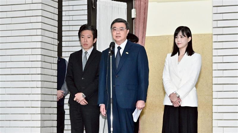 劉世芳稱丟民防手冊有公主病？卓榮泰緩頰