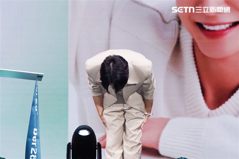 利特鞠躬道謝，相當謙虛。（圖／記者趙于瑩攝影）