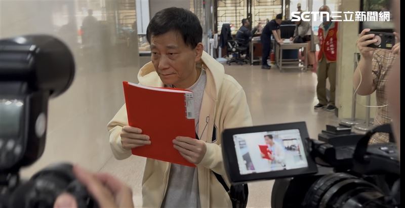 畢書盡的父親畢福鬢2度被北檢通緝。（圖／記者楊佩琪攝）