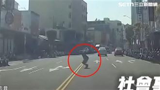 馬路當運動場「青蛙跳」　警：將循線追查