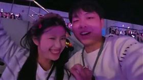 男子知道女友病情加重後，選擇回到女友身邊照顧他。（圖／取自網易新聞）