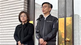 鍾佳濱痛批，程序委員會已經變成黃國昌跟傅崐萁的「大冰箱」，不喜歡的法案就冷凍、去年的餿水卻能重新表決。（圖／翻攝畫面）