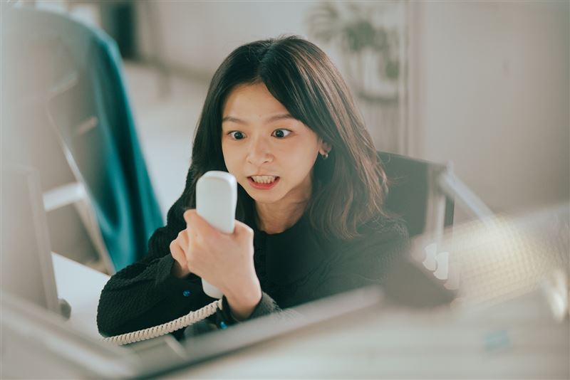 陳姸霏飾演女主角幸琪，性格直率，遇到不合理之事會破口大罵。(圖／公視台語台提供)