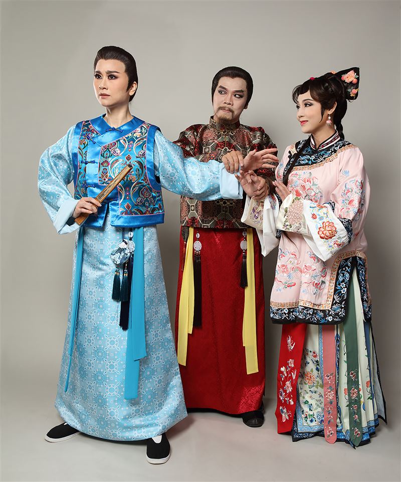 （左起）陳禹安、陳靖瑋、陳芸楚。（圖／春河劇團提供）