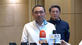新北市長侯友宜市政會議後受訪（圖／新北市府提供） 