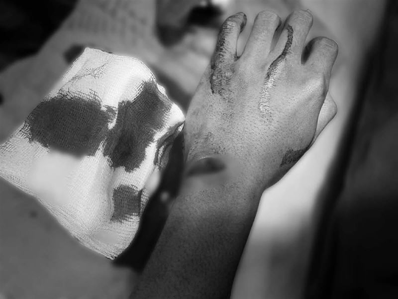 遶境爆衝突濺血，劉男送醫無大礙，警方依社維法偵辦。（圖／翻攝畫面）