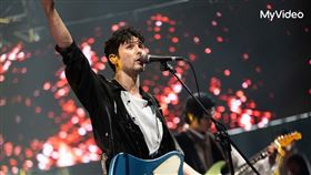 新科金鐘影帝鳳小岳組團「鳳小岳&壓克力柿子」登《樂團祭》。（圖／台灣大哥大MyVideo提供）