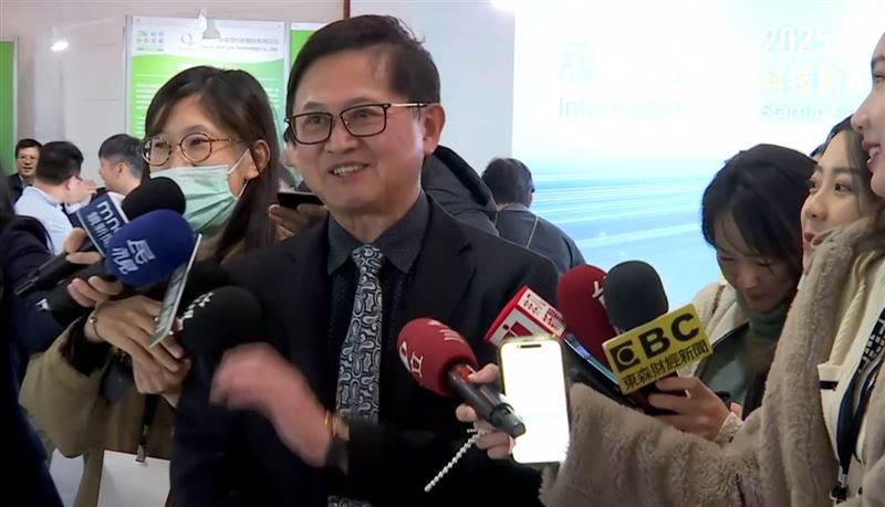 和碩科技董事長童子賢表示，一個產業的崛起絕非一兩個人就能完成，因此不需過度擔心，英特爾彎道超車台積電。（圖／三立新聞）