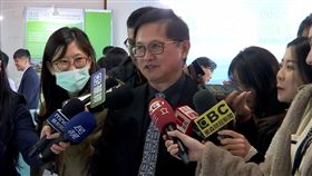 和碩科技董事長童子賢表示，一個產業的崛起絕非一兩個人就能完成，因此不需過度擔心，英特爾彎道超車台積電。（圖／三立新聞）