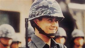 陳柏霖、修杰楷、王大陸、謝坤達等閃兵藝人快看！林志穎曝光親身當兵求生法６招，男人一生最值得的回憶。（圖／翻攝自《大兵日記》、翻攝自豆瓣電影、三立新聞網） 