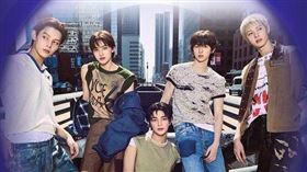 金唱片公布首波表演卡司，有新生代團體 CORTIS。（圖／翻攝自IG @golden_disc）