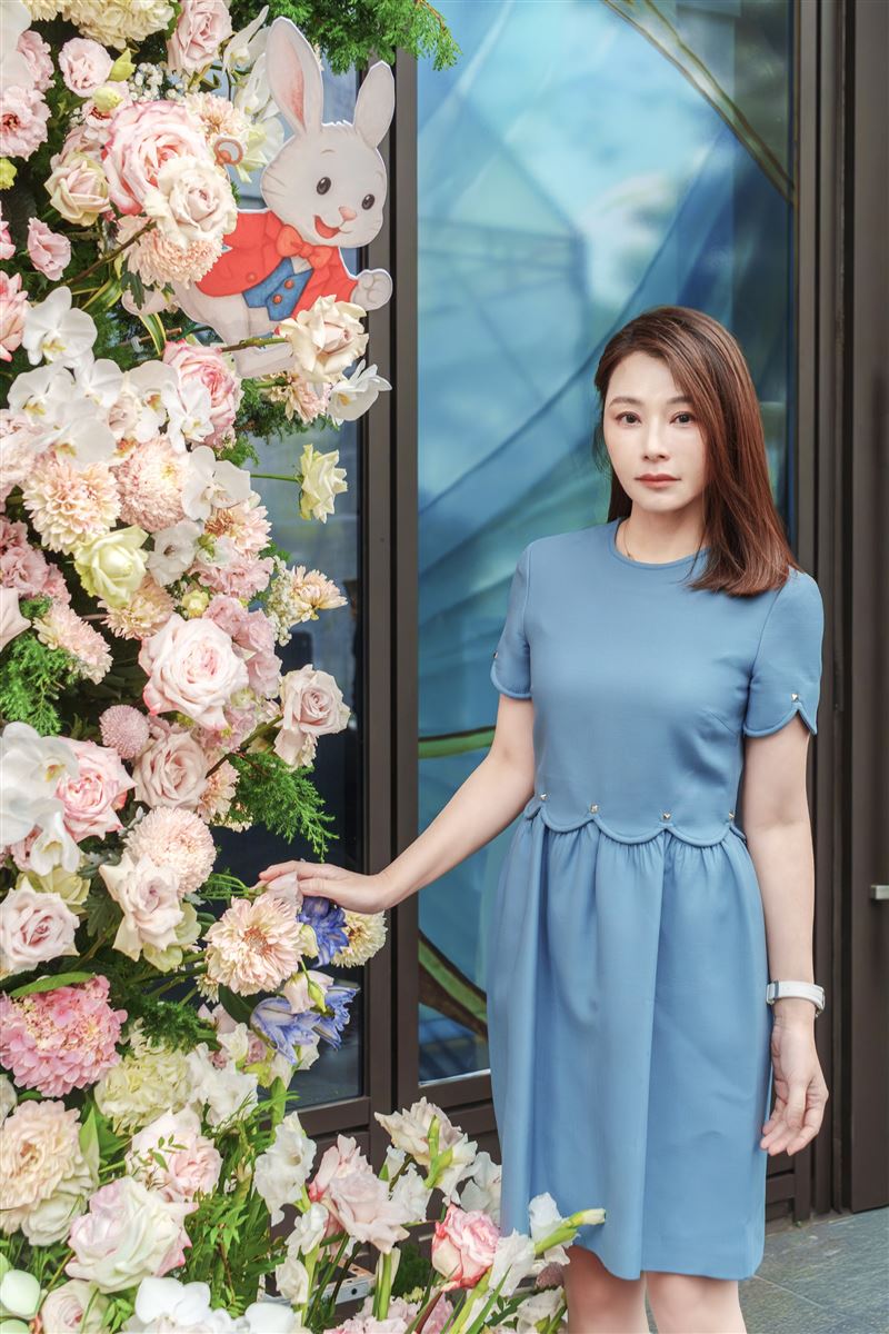 陳怡蓉與老公出國慶生。（圖／聖緹雅醫療集團提供）