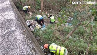 里長父子黑手剛斷…又1坑！環保局說話了