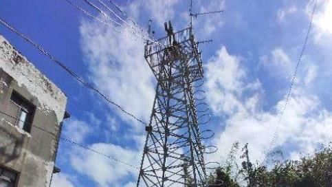 花5千買這做什麼？苗警局網拍12Ｍ電信塔