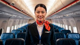 揭密！最累的工作：微笑背後　是脂肪囤積模式啟動！(業配勿用)