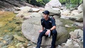 ▲金秀賢被爆近來常登山。（圖／翻攝自YouTube）