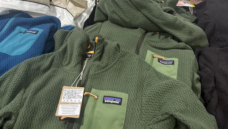 好市多會員分享，一個月前買到的潮牌保暖衣，如今再看已大打折。（圖／翻攝自臉書COSTCO 好市多 商品消費心得分享區）