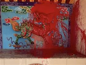 百年土地公廟剛落成將安座　竟遭潑紅漆（圖／社頭人俱樂部）