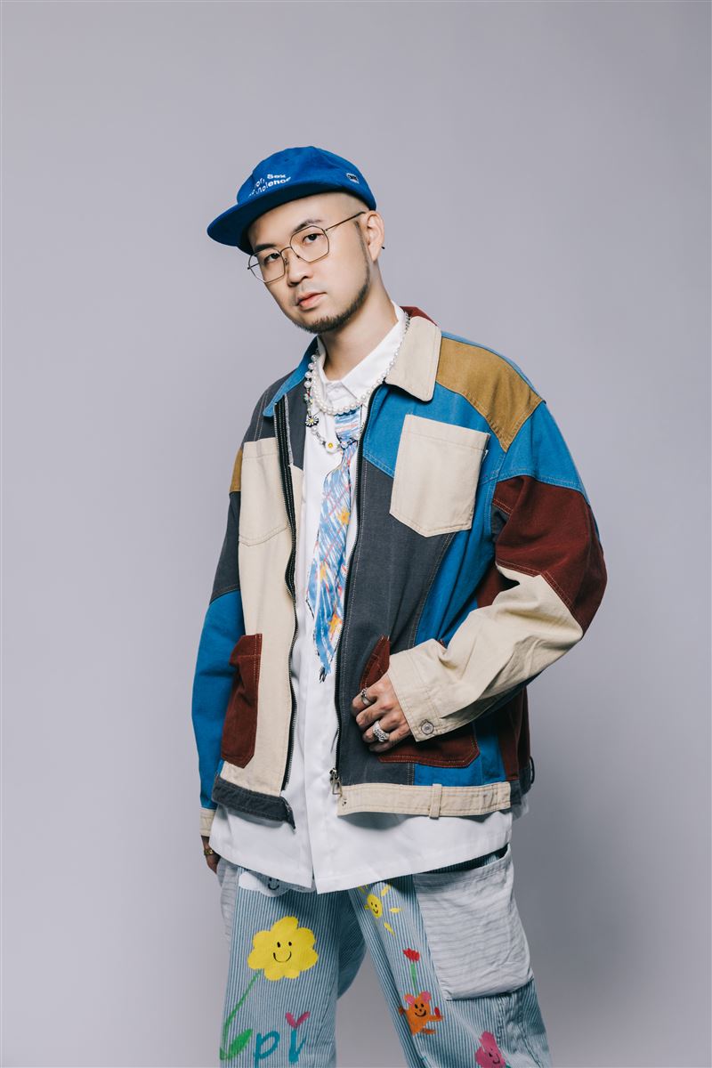 《大嘻哈時代》發跡的歌手韓森 Professor H ，透過新專輯分享結婚生子的喜悅。（圖／韓森 Professor H 提供）