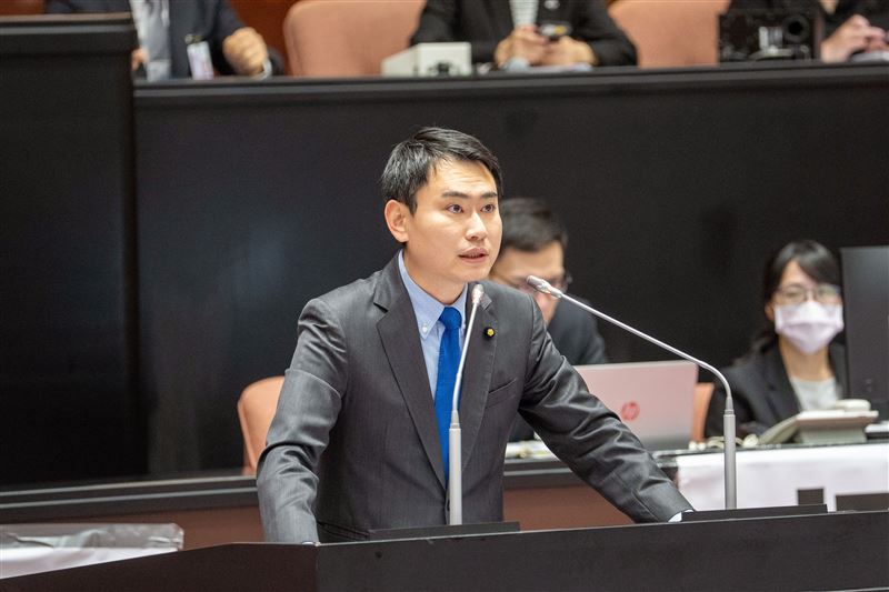 陳冠廷表示，當有人質疑「備戰是否會升高情勢」時，實際情況恰好相反：沒有能力、沒有準備，才會讓情勢升高（圖／陳冠廷辦公室提供）