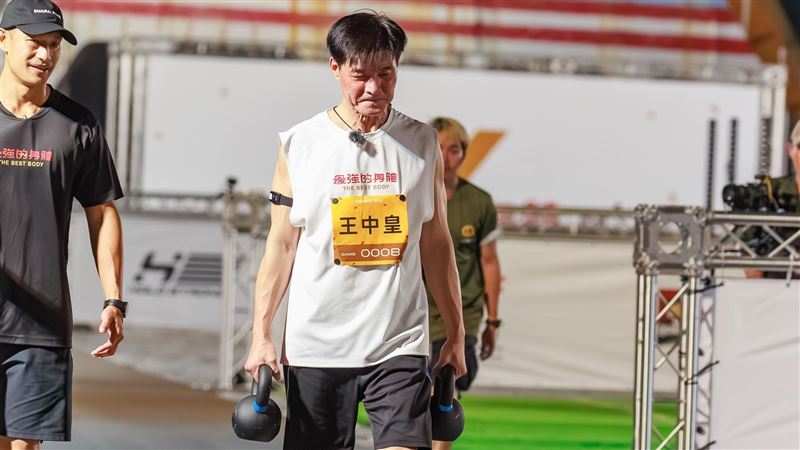 實境秀最高齡選手　64歲男星超強背景曝光