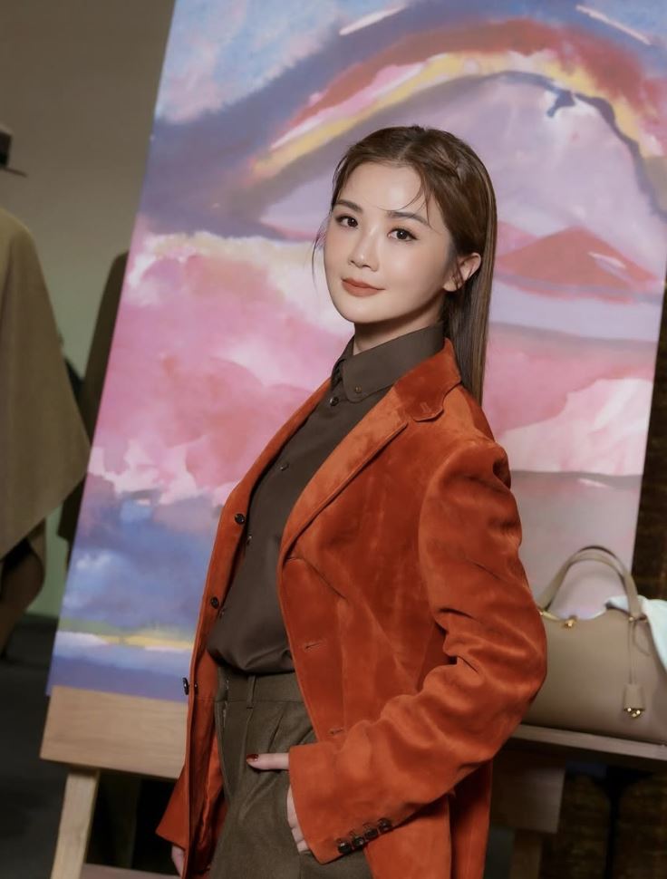 香港天后蔡卓妍大方認愛。（圖／翻攝自蔡卓妍IG）