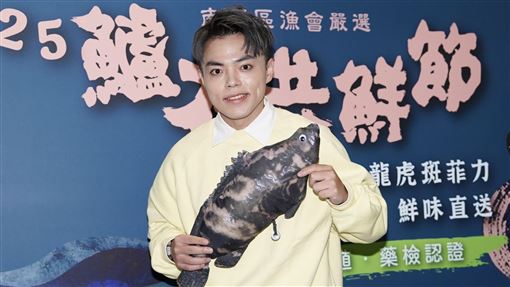 男星捐肝救父憔悴首現身　身體驚人變化曝