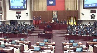 香港大火釀44死　台北市議會與蔣萬安默哀