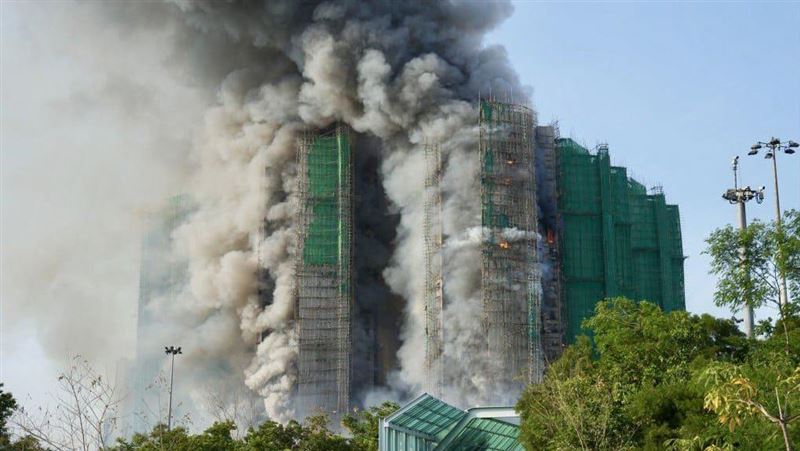 港大火悲劇！它是奪命兇手：貼地爬也沒用