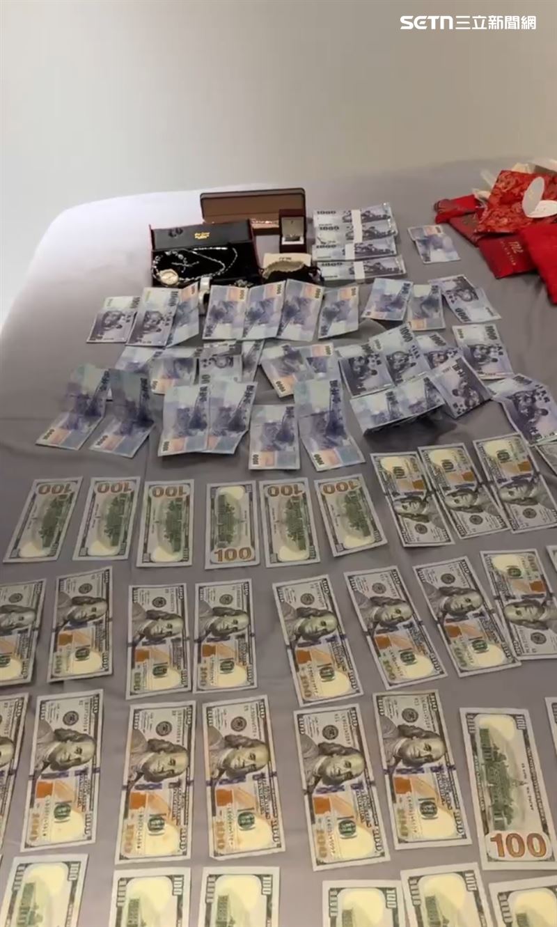 黃廉盈家中大筆現金遭假扣押。（圖／律師提供）