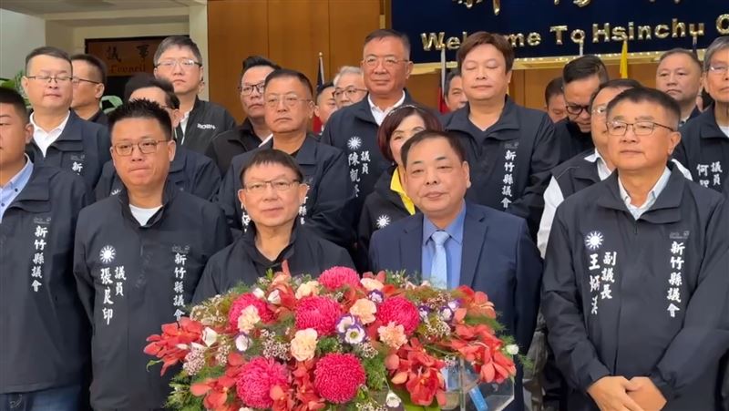 議員兄替陳見賢站台　鄭朝方18字回應