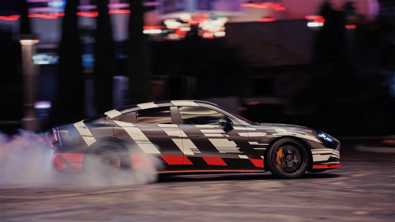 Mercedes-AMG預告首款AMG.EA高性能平台量產車型GT 4-Door Coupe，將於2026年震撼登場。（圖／Mercedes-AMG提供）