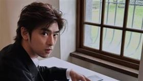 陳柏霖才深陷閃兵爭議，如今傳出公司也有財務危機。（圖／翻攝自陳柏霖IG）