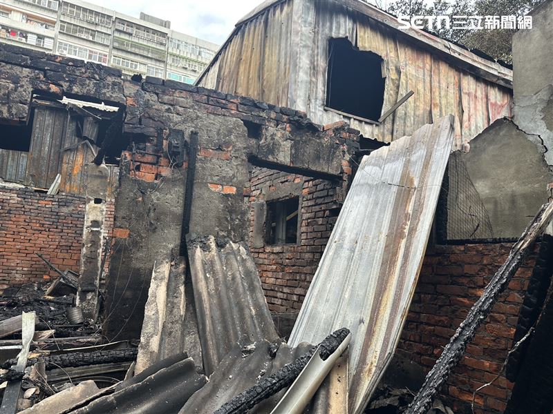 北市雙和市場大火造成邱姓老翁全身60%二度灼傷送醫。（圖／翻攝畫面）